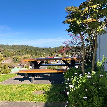 Appartamento Hillcrest One Whakatane Esterno foto